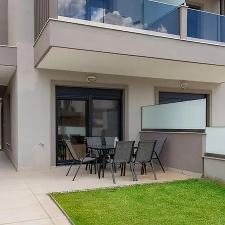 Sithoniars Mercer Luxury Maisonette * Никити